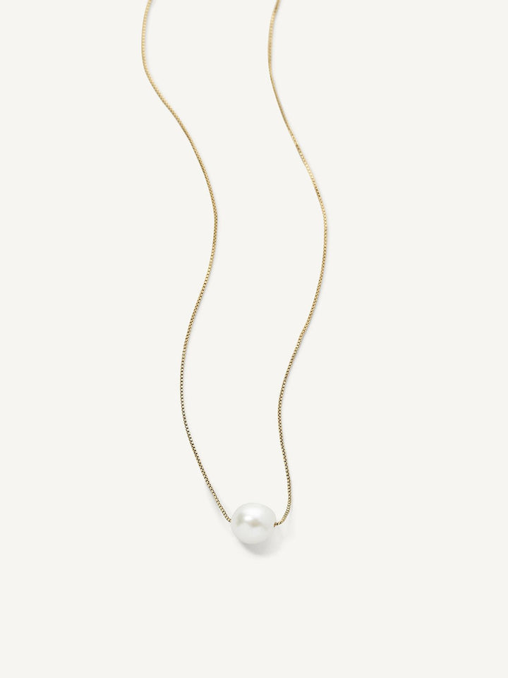 Olive & Piper Drew Freshwater Pearl Pendant